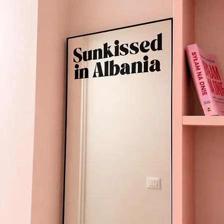 Sunkissed In Albania Appartement